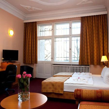 Hotel Aster An Der Messe Берлин Экстерьер фото