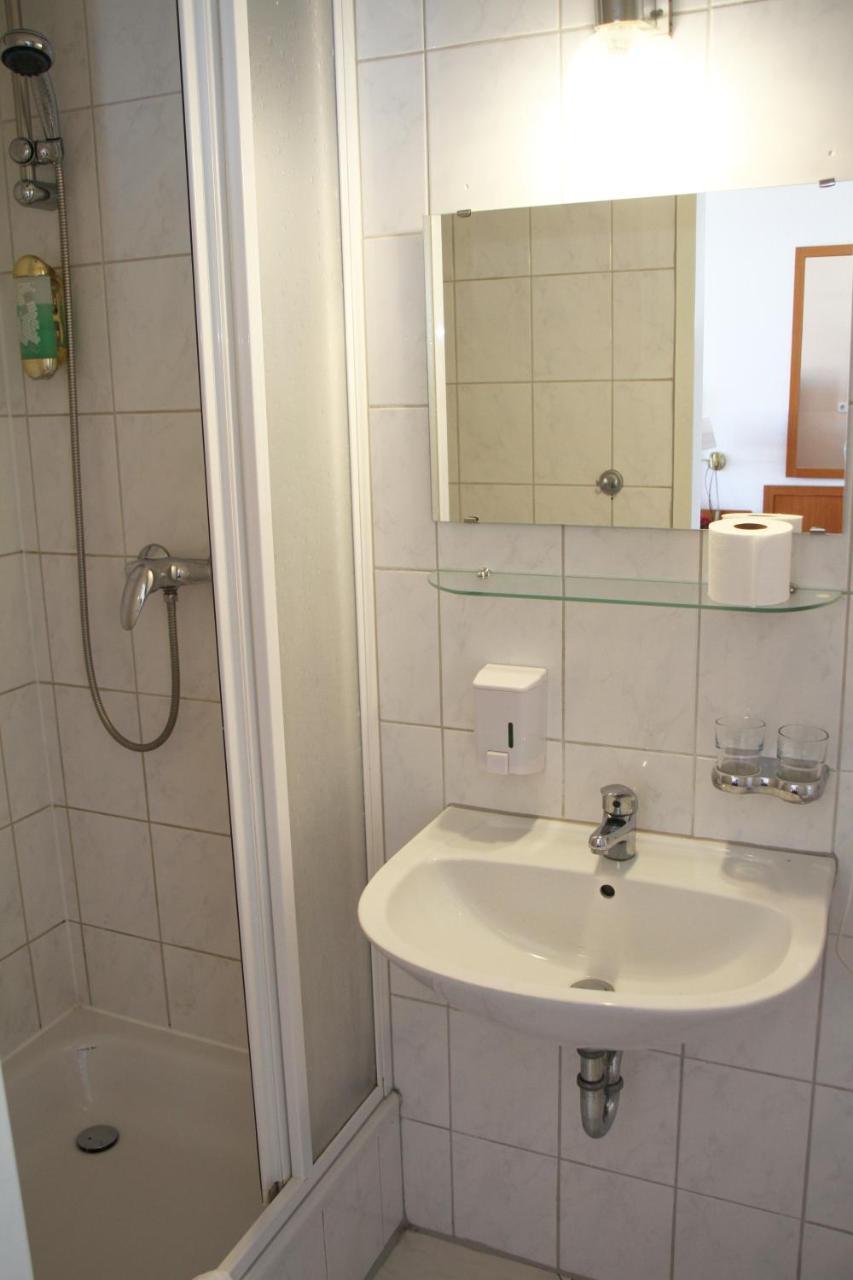 Hotel Aster An Der Messe Берлин Экстерьер фото