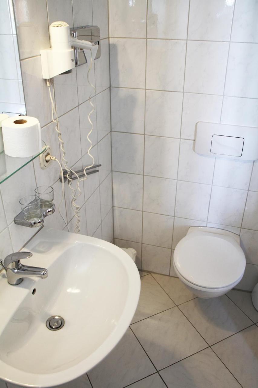 Hotel Aster An Der Messe Берлин Экстерьер фото