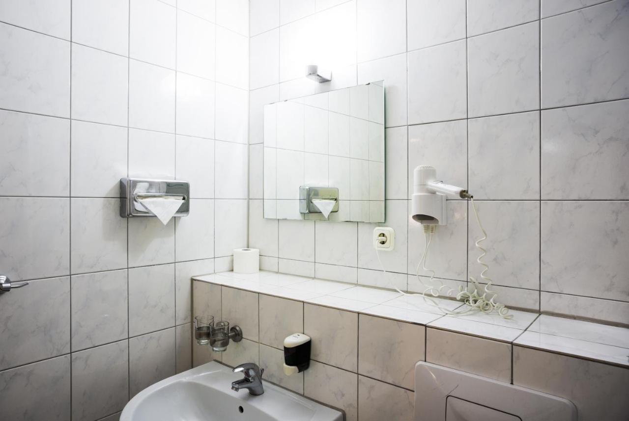 Hotel Aster An Der Messe Берлин Экстерьер фото