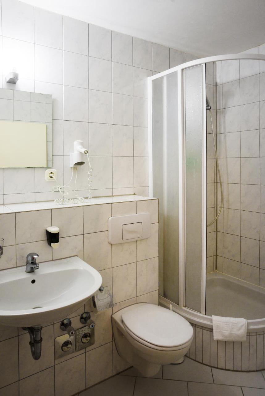 Hotel Aster An Der Messe Берлин Экстерьер фото