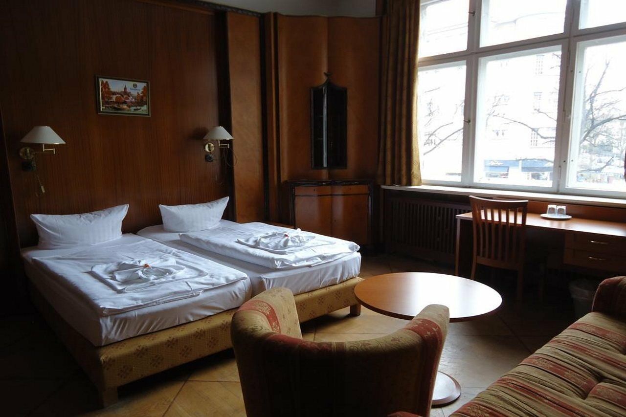 Hotel Aster An Der Messe Берлин Экстерьер фото